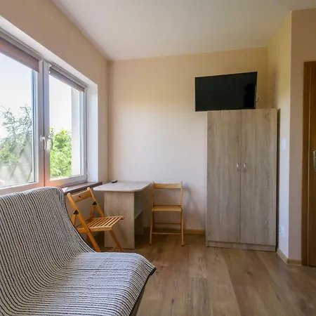 Goscinne, Nowy Dom, Cisza I Spokoj, * Władysławowo